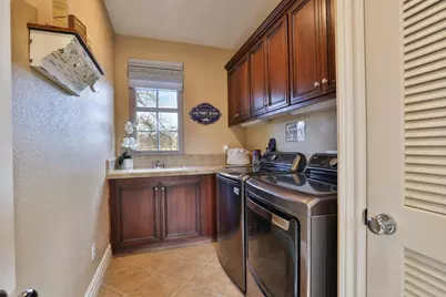 1105 Grimley Ln, San Jose, CA 95120 - Photo 33