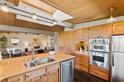 28 Orchard St, Los Gatos, CA 95030 - Photo 17