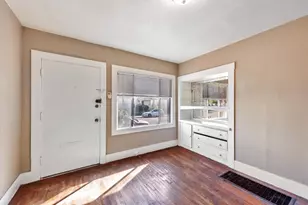 6033 Foothill Blvd, Oakland, CA 94605 - Photo 3