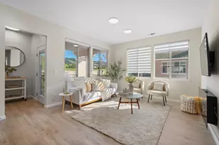 3893 Jasmine Cir, San Jose, CA 95135 - Photo 3