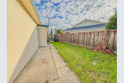 10314 Chrisland Ct, San Jose, CA 95127 - Photo 25