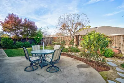 967 Erica Dr, Sunnyvale, CA 94086 - Photo 43