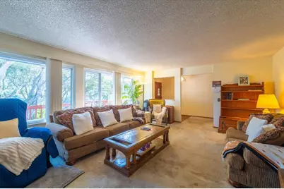 18117 Berta Canyon Rd, Salinas, CA 93907 - Photo 17