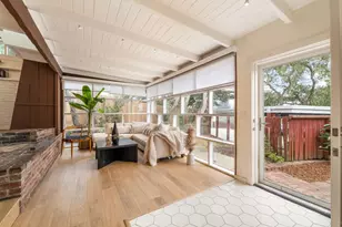 1207 Presidio Blvd, Pacific Grove, CA 93950 - Photo 9