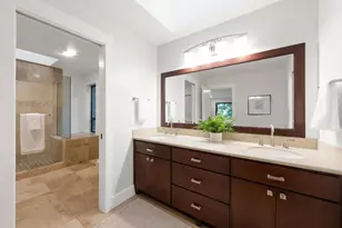 21 Valley Oak St, Portola Valley, CA 94028 - Photo 19