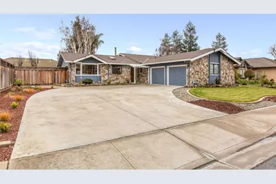 431 Paul Dr, Hollister, CA 95023 - Photo 1