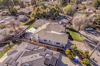 13324 Carrick Ave, Saratoga, CA 95070 - Photo 39