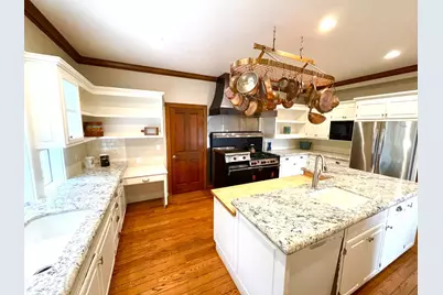 142 Carmel Riviera Dr, Carmel, CA 93923 - Photo 11