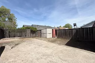 1367 Hubbard Ave, San Leandro, CA 94579 - Photo 25