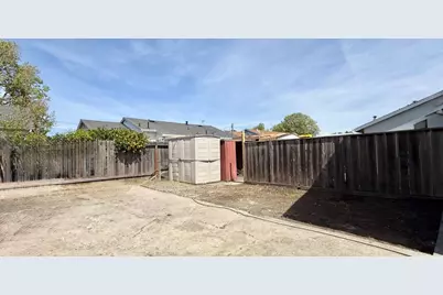 1367 Hubbard Ave, San Leandro, CA 94579 - Photo 45