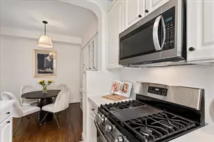 1990 Green St 107, San Francisco, CA 94123 - Photo 13