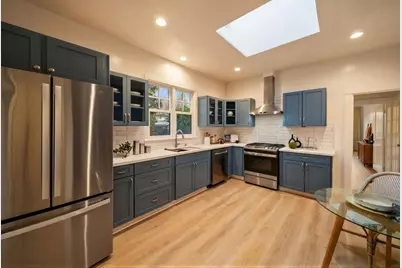 1410 Capuchino Ave, Burlingame, CA 94010 - Photo 13