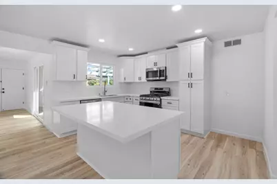 3221 Colgate Ln, Bakersfield, CA 93306 - Photo 9