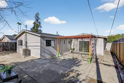 240 Santa Rosa Dr, San Jose, CA 95111 - Photo 27