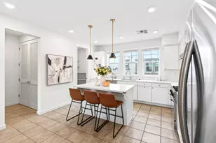 817 Galt Ter 4, Sunnyvale, CA 94085 - Photo 15