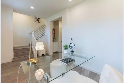 817 Galt Ter 4, Sunnyvale, CA 94085 - Photo 5