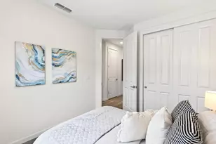 817 Galt Ter 4, Sunnyvale, CA 94085 - Photo 25