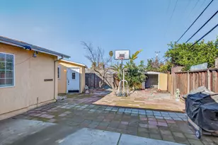 407 Southside Dr, San Jose, CA 95111 - Photo 43