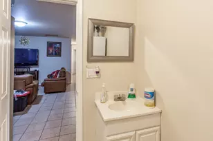 407 Southside Dr, San Jose, CA 95111 - Photo 25