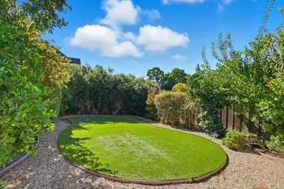 1951 Plymouth St, Mountain View, CA 94043 - Photo 17