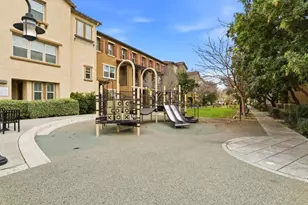 636 Messina Gardens Ln, San Jose, CA 95133 - Photo 33