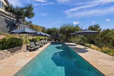 8320 Chantrelle Ct, Gilroy, CA 95020 - Photo 49