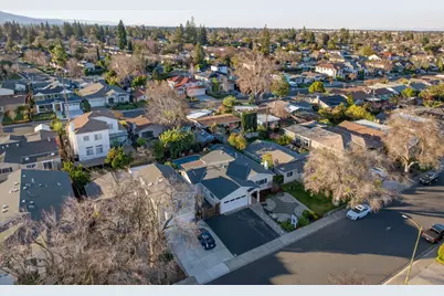 1065 Huntingdon Dr, San Jose, CA 95129 - Photo 37