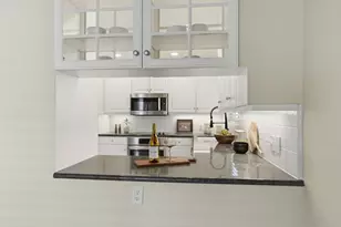 404 Portofino Dr 3, San Carlos, CA 94070 - Photo 9