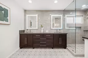 1031 Las Palmas Dr, Santa Clara, CA 95051 - Photo 9