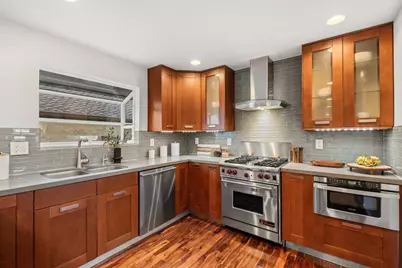 1031 Las Palmas Dr, Santa Clara, CA 95051 - Photo 27