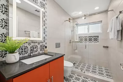 1031 Las Palmas Dr, Santa Clara, CA 95051 - Photo 45