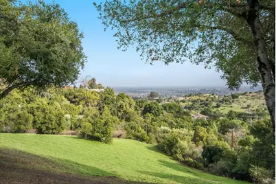 22301 Rolling Hills Rd, Saratoga, CA 95070 - Photo 17