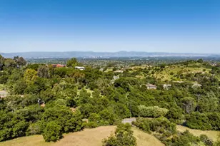 22301 Rolling Hills Rd, Saratoga, CA 95070 - Photo 37