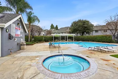 373 Shadow Run Dr, San Jose, CA 95110 - Photo 29