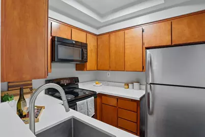 373 Shadow Run Dr, San Jose, CA 95110 - Photo 7