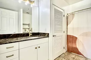 140 S Van Ness Ave 1124, San Francisco, CA 94103 - Photo 17