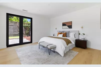 680 N San Antonio Rd, Los Altos, CA 94022 - Photo 9