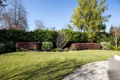 740 Windsor Dr, Menlo Park, CA 94025 - Photo 33