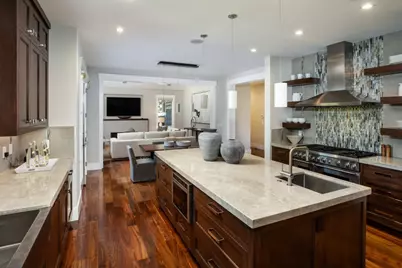 740 Windsor Dr, Menlo Park, CA 94025 - Photo 9