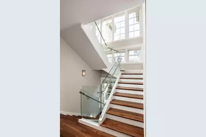 740 Windsor Dr, Menlo Park, CA 94025 - Photo 15