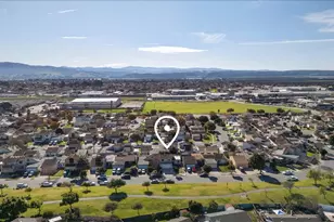 561 Powell St, Salinas, CA 93907 - Photo 33