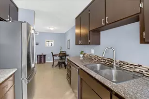 561 Powell St, Salinas, CA 93907 - Photo 15