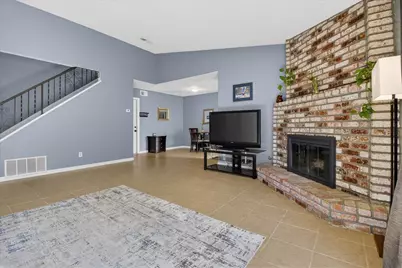 561 Powell St, Salinas, CA 93907 - Photo 9