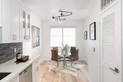 453 Cork Harbour Cir E, Redwood City, CA 94065 - Photo 17