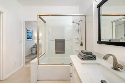 453 Cork Harbour Cir E, Redwood City, CA 94065 - Photo 27