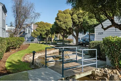 453 Cork Harbour Cir E, Redwood City, CA 94065 - Photo 31