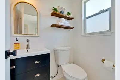 732 N Redwood Ave, San Jose, CA 95128 - Photo 37