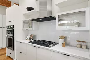 1617 Corte Via, Los Altos, CA 94024 - Photo 17