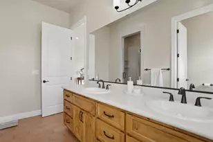 65 Ralphs Way, Hollister, CA 95023 - Photo 29