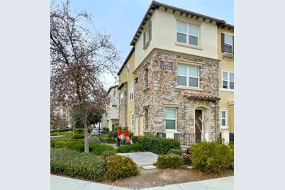 711 Garden St, Milpitas, CA 95035 - Photo 1